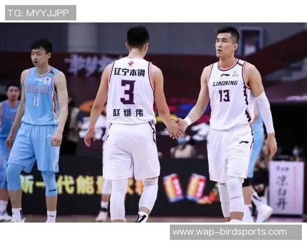 南京足球队与成都足球队赛后实力分析与对比探讨