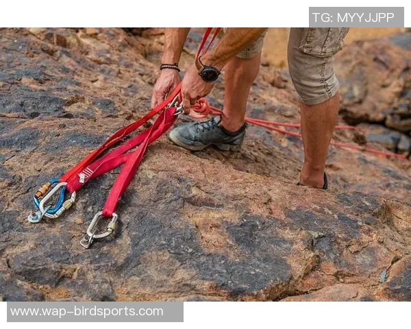 西安攀岩队引领运动潮流揭示最新攀岩战术TOP10攻略