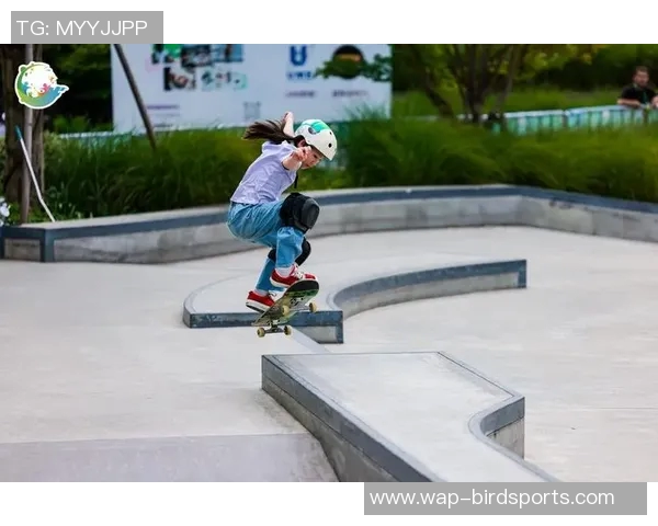 实时新闻南京滑板队与上海滑板队赛后战术分析与复盘探讨